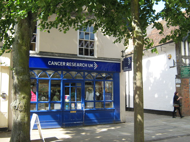 Cancer Research UK – 10% Discount